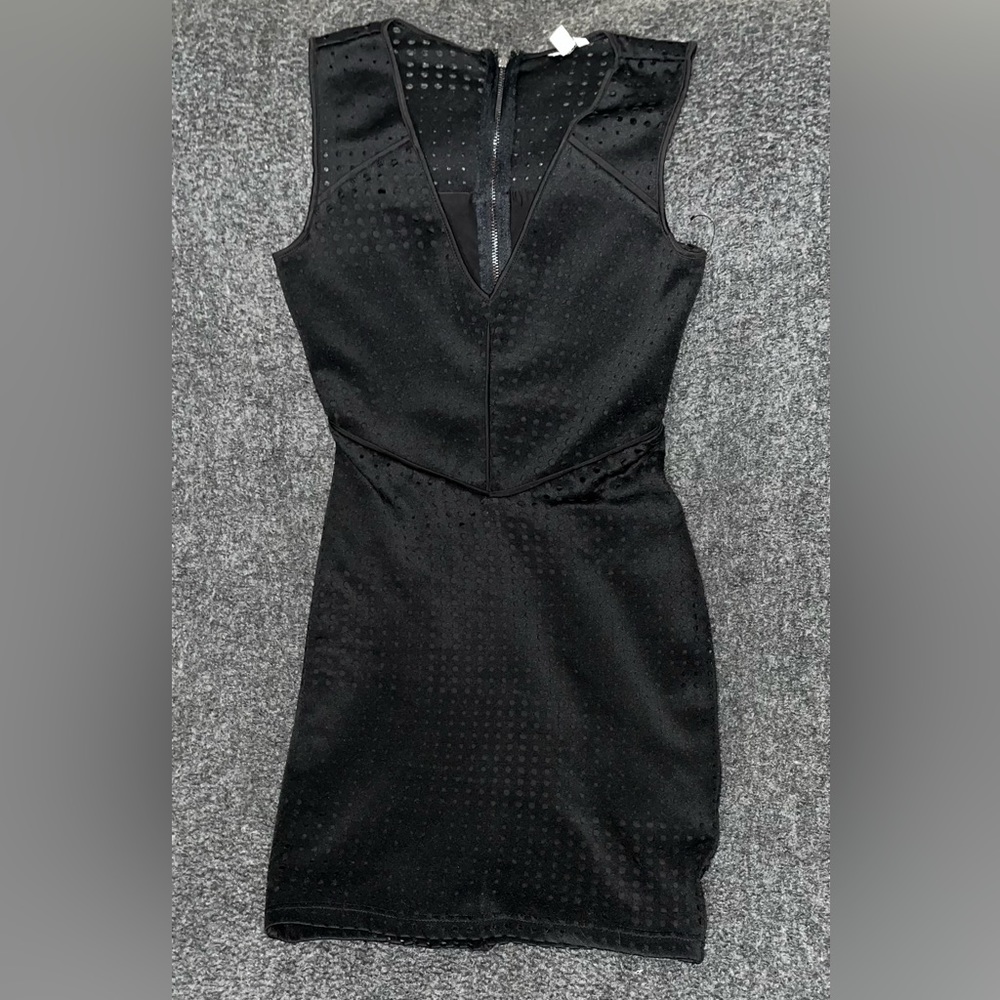 Cute black guess dress size x/small